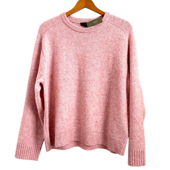 NWT J.Crew Women’s Relaxed Crewneck Sweater Light Pink Wool/Alpaca Blend Large - Picture 1 of 7